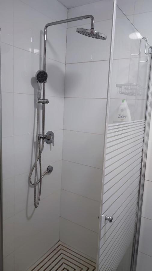 Studio Apartment 12 Minutes From Bahai'S Garden 海法 外观 照片